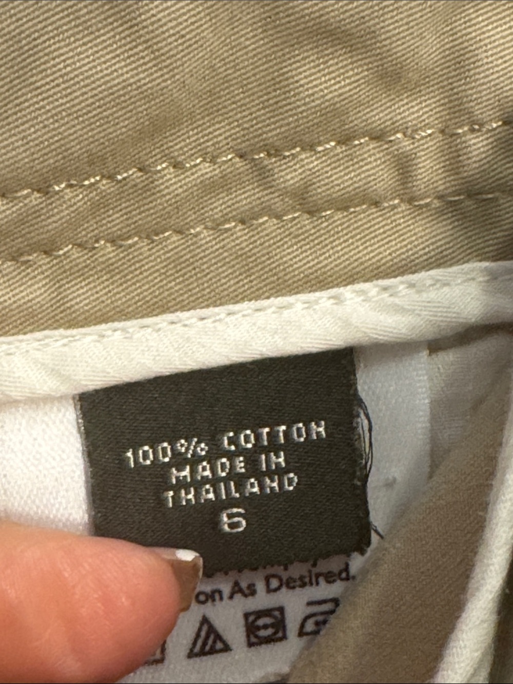 Eddie Bauer Vashon Fir Women’s Size 6 Khaki Casual Shorts - Picture 8 of 9